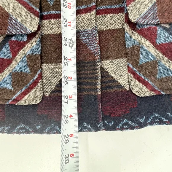 Cedar Rose Aztec Print Toggle Vest Women's Size Medium Southwestern Style - Picture 10 of 10